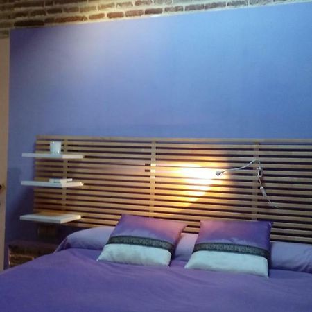 Cosy Double Room + Private Bathroom Sevilla Center Экстерьер фото